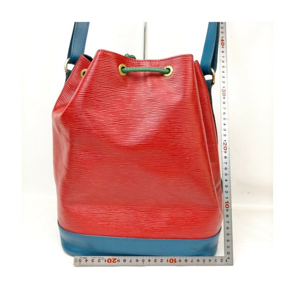 red Louis Vuitton LV Shoulder Bag  Noe Bordeaux Epi - Picture 3 of 11